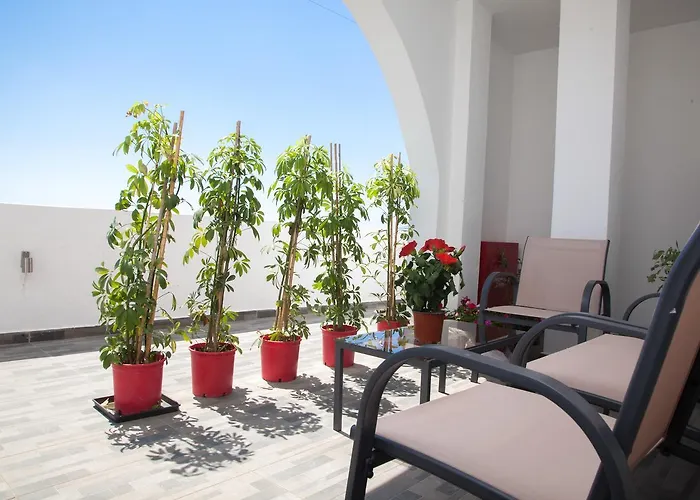 Luna Rossa Santorini Apartment *