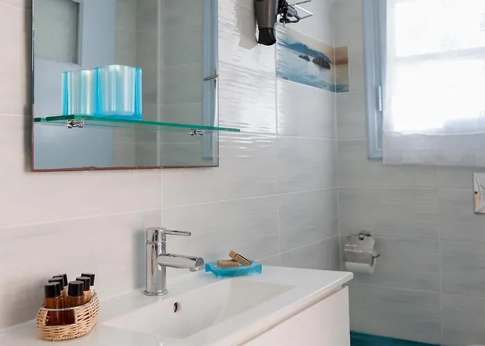 Luna Rossa Santorini شقة