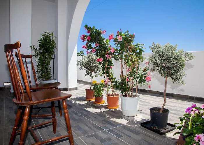 Luna Rossa Santorini אימרוביגלי