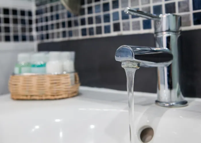 Luna Rossa Santorini *