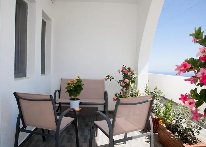 Luna Rossa Santorini 이메로비글리